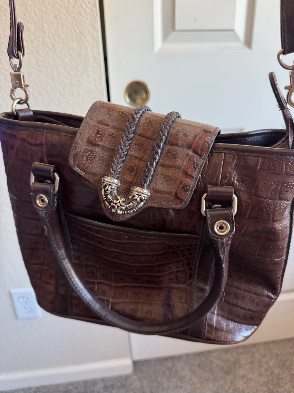 Leather Brown Croc-Embossed Women’s Crossbody Tote